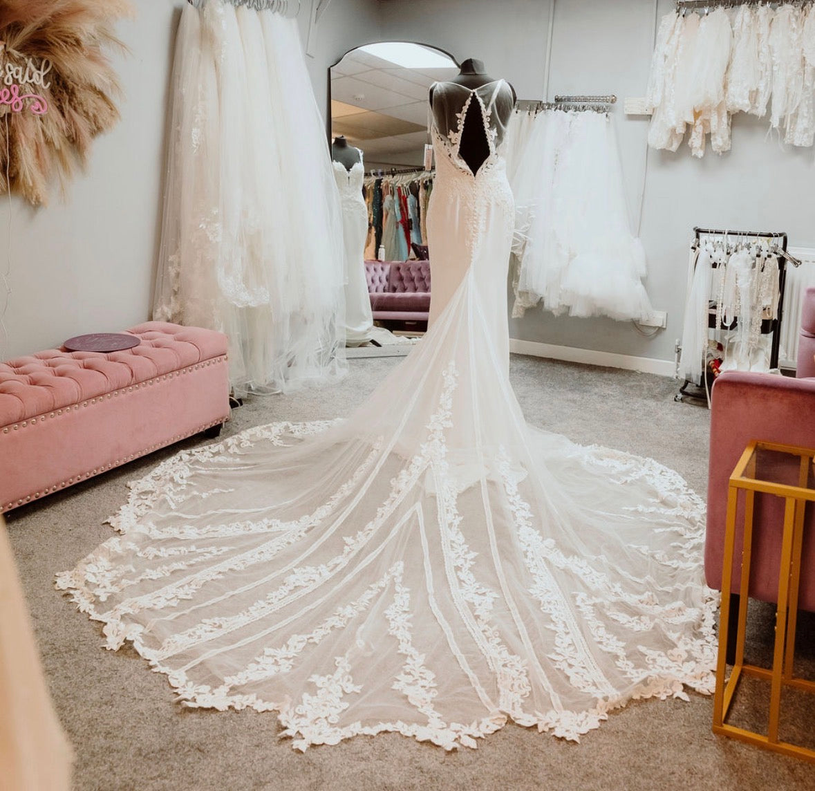 Linda Wedding Dress By Enzoani