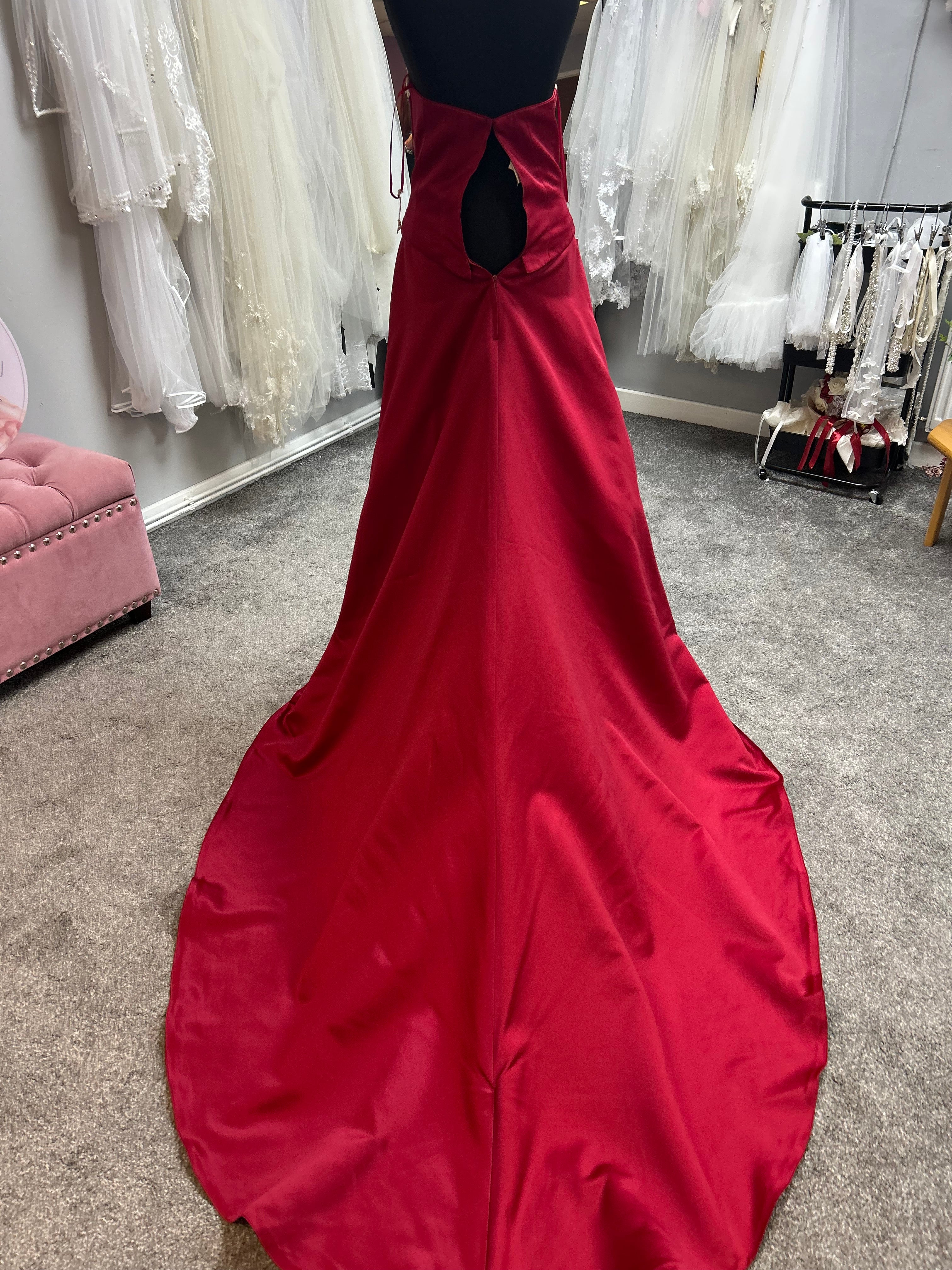 UK 6/8 OUA017 By Red