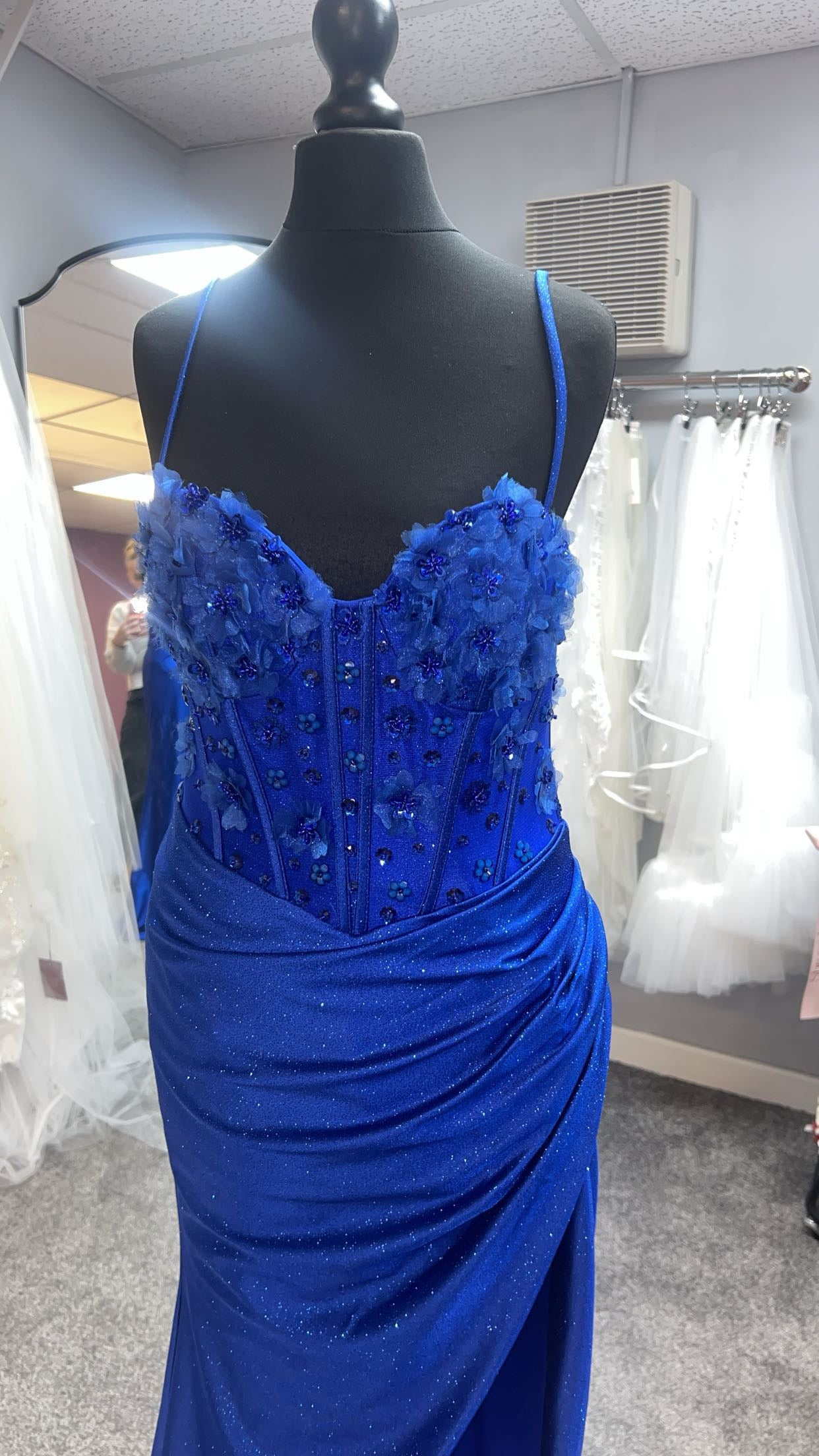SD145 Prom dress By Simply Divine