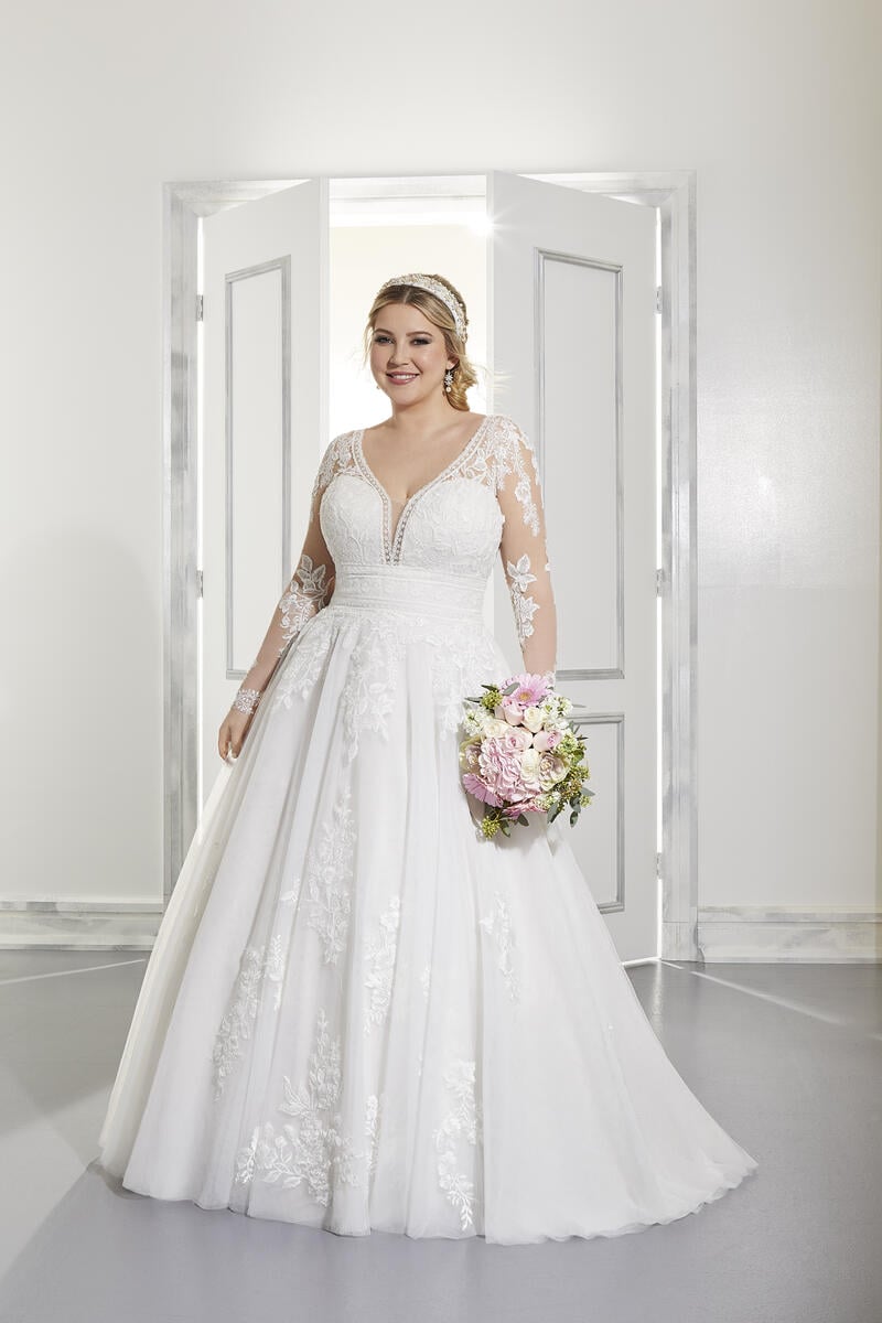 UK 22/24 Ama by Morilee wedding dress