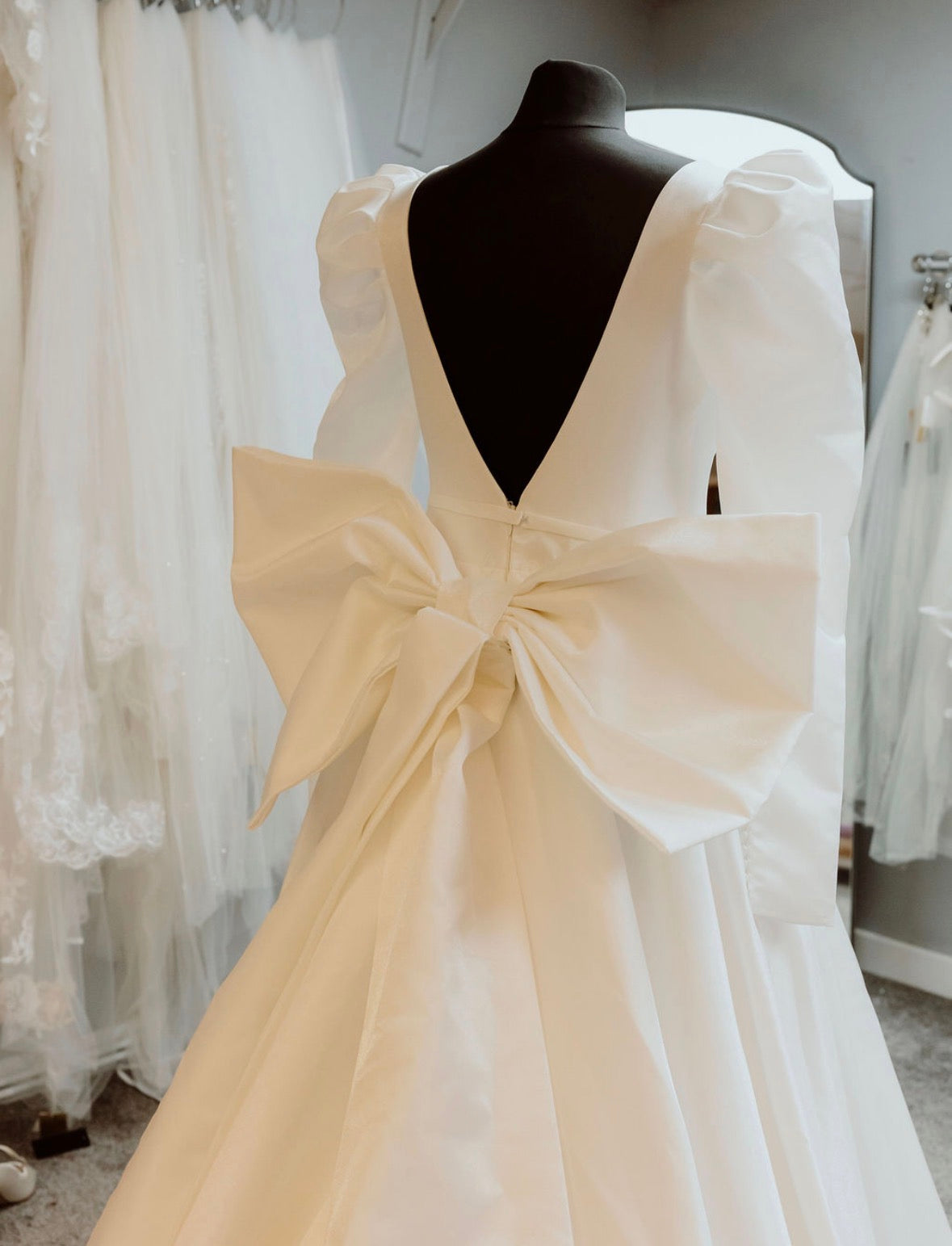 SN-009 Wedding Dress By Elena Morar