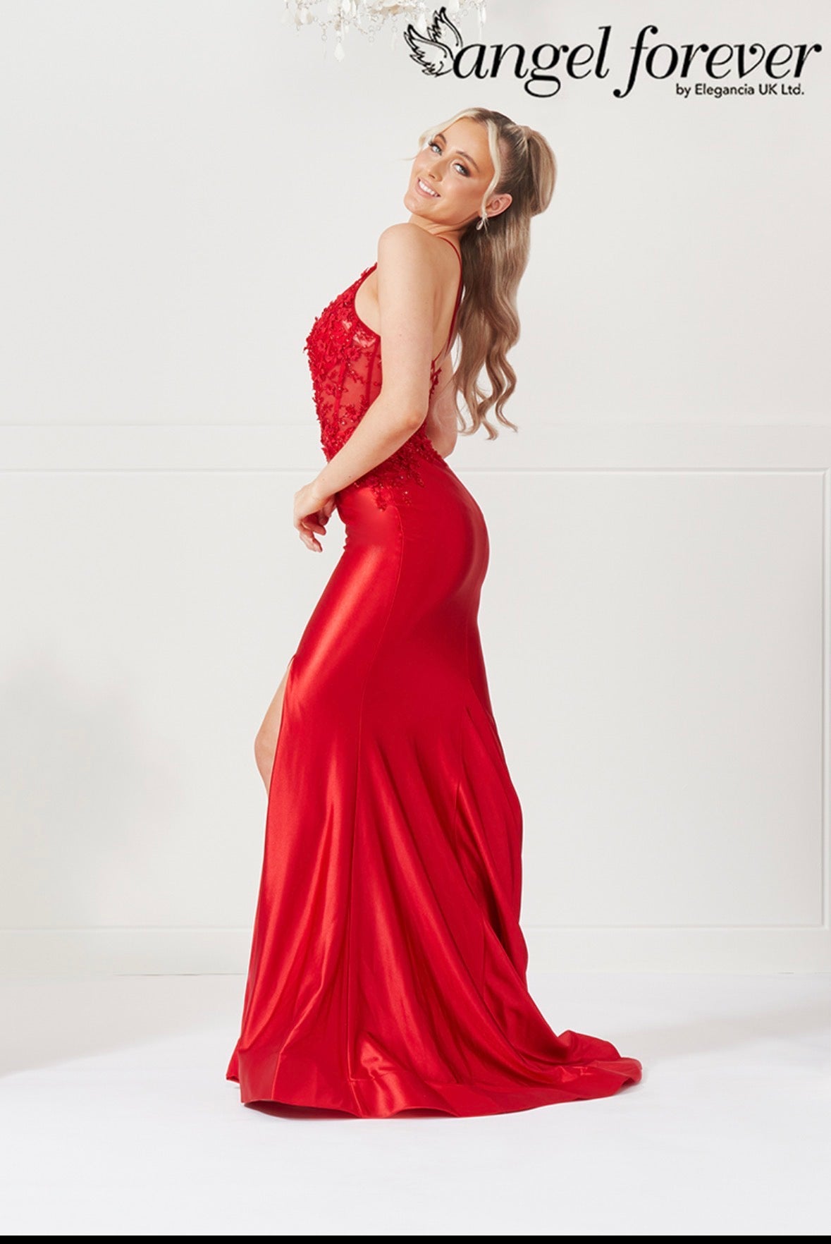 AF4317 Prom dress By Angel Forever