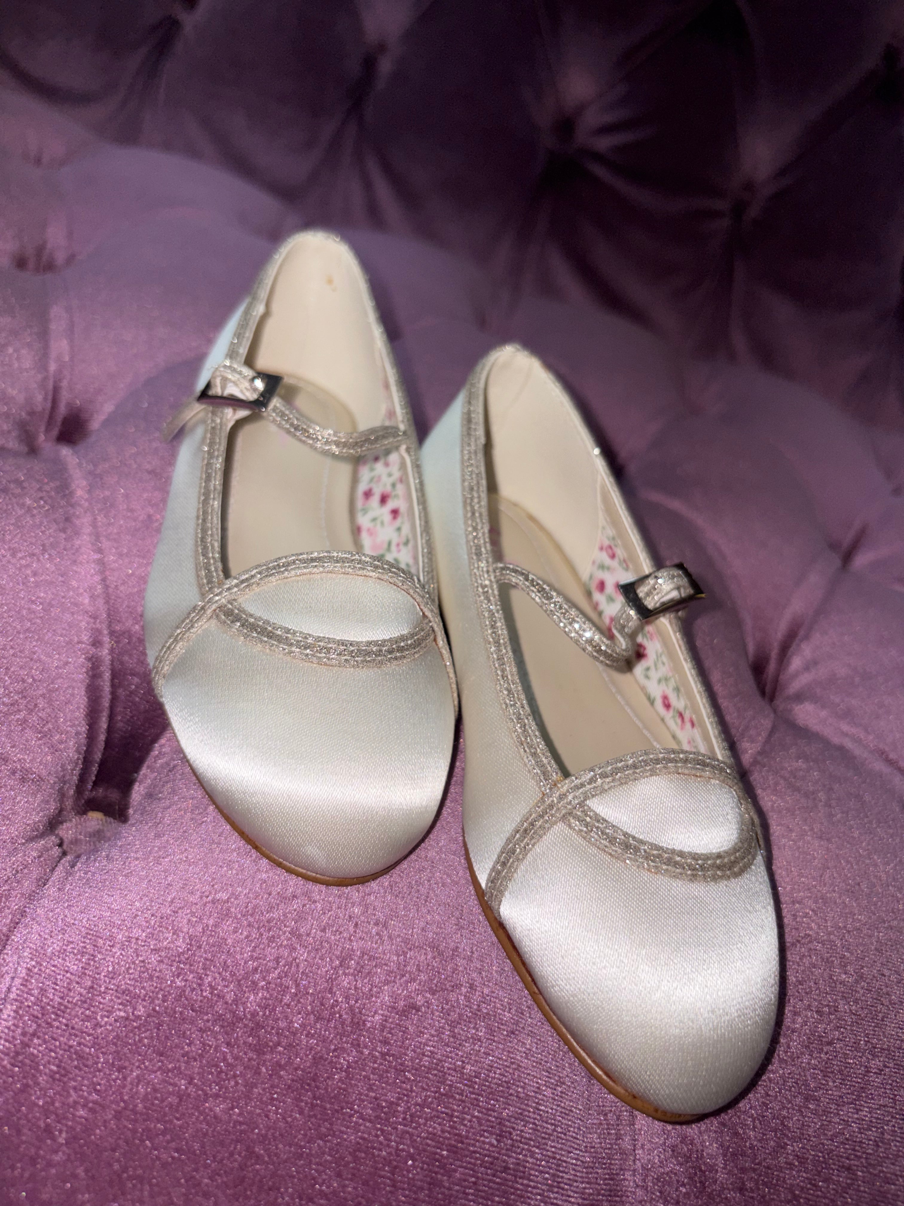 Rainbow Club 'Orlana' Ivory Silver Shimmer Ballet Kids Shoes