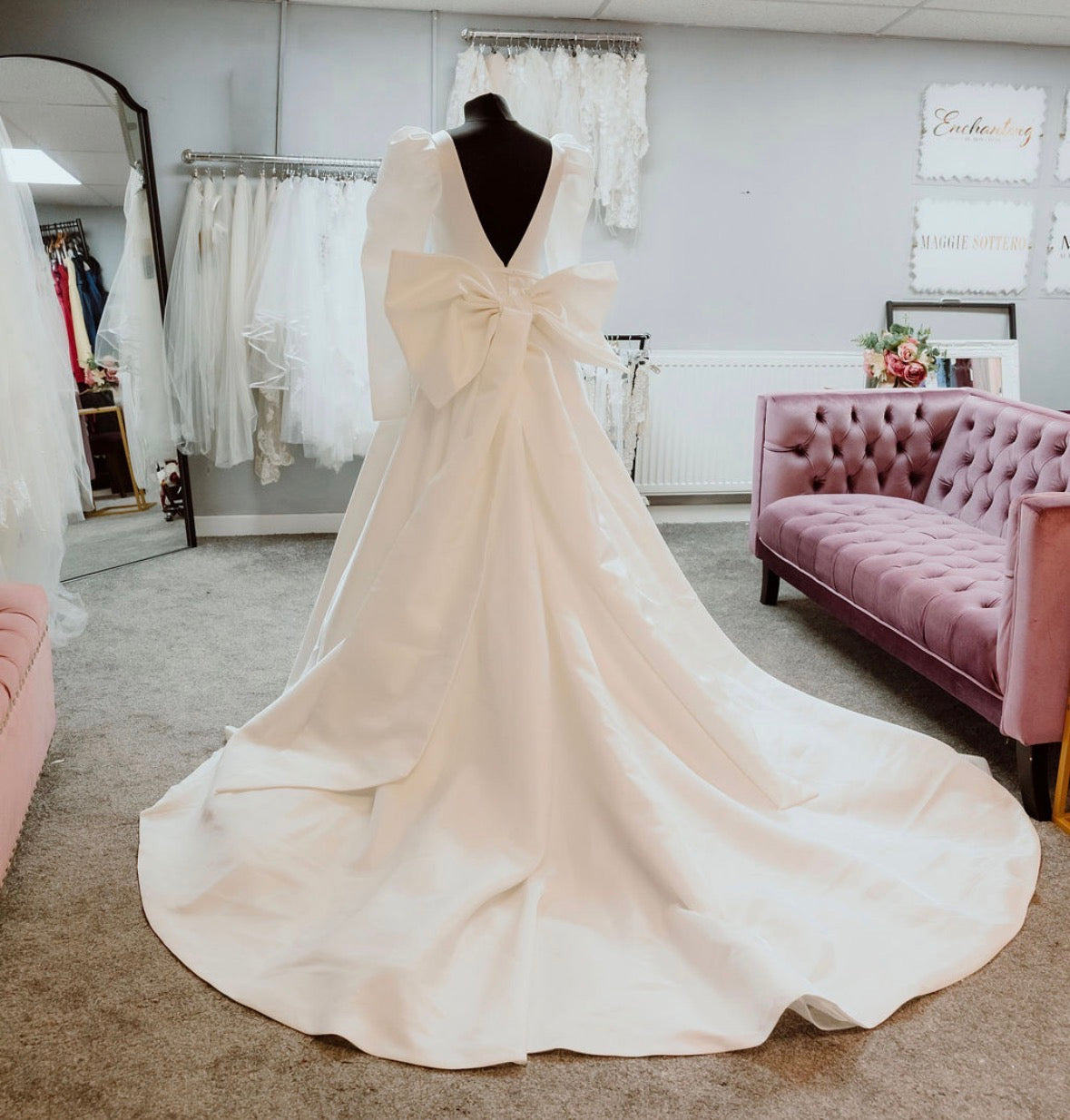 SN-009 Wedding Dress By Elena Morar