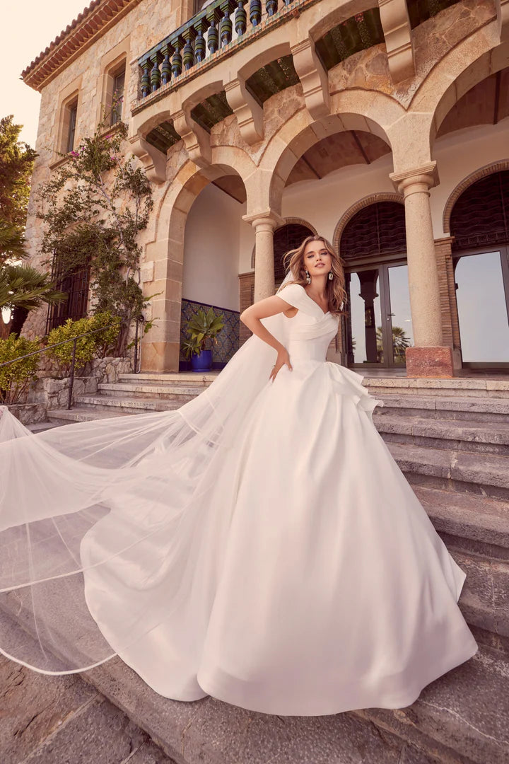 UK 10/12 Zelda By Ronald Joyce