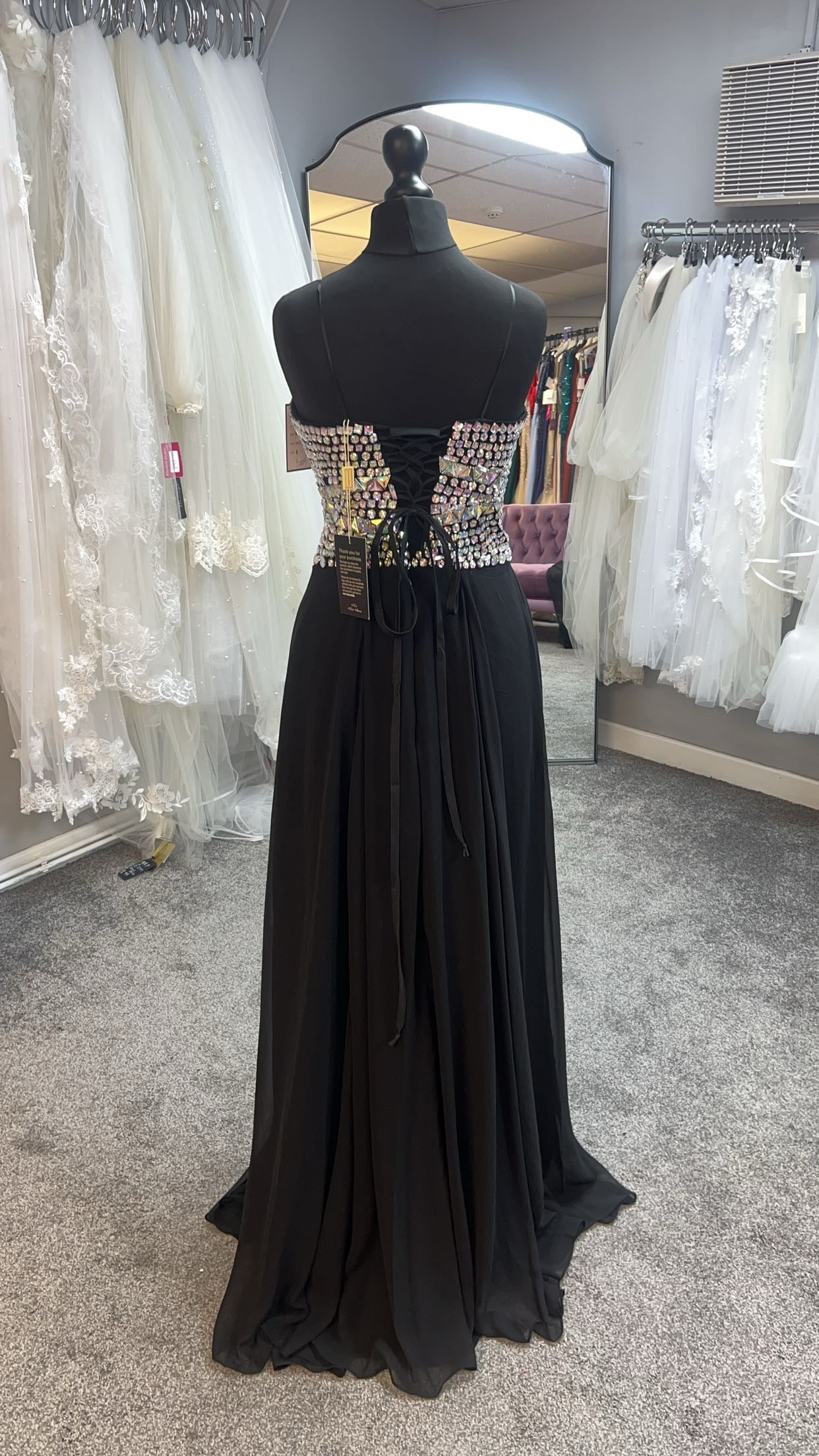 UK 8 8121 Prom Dress By Nox Anabel