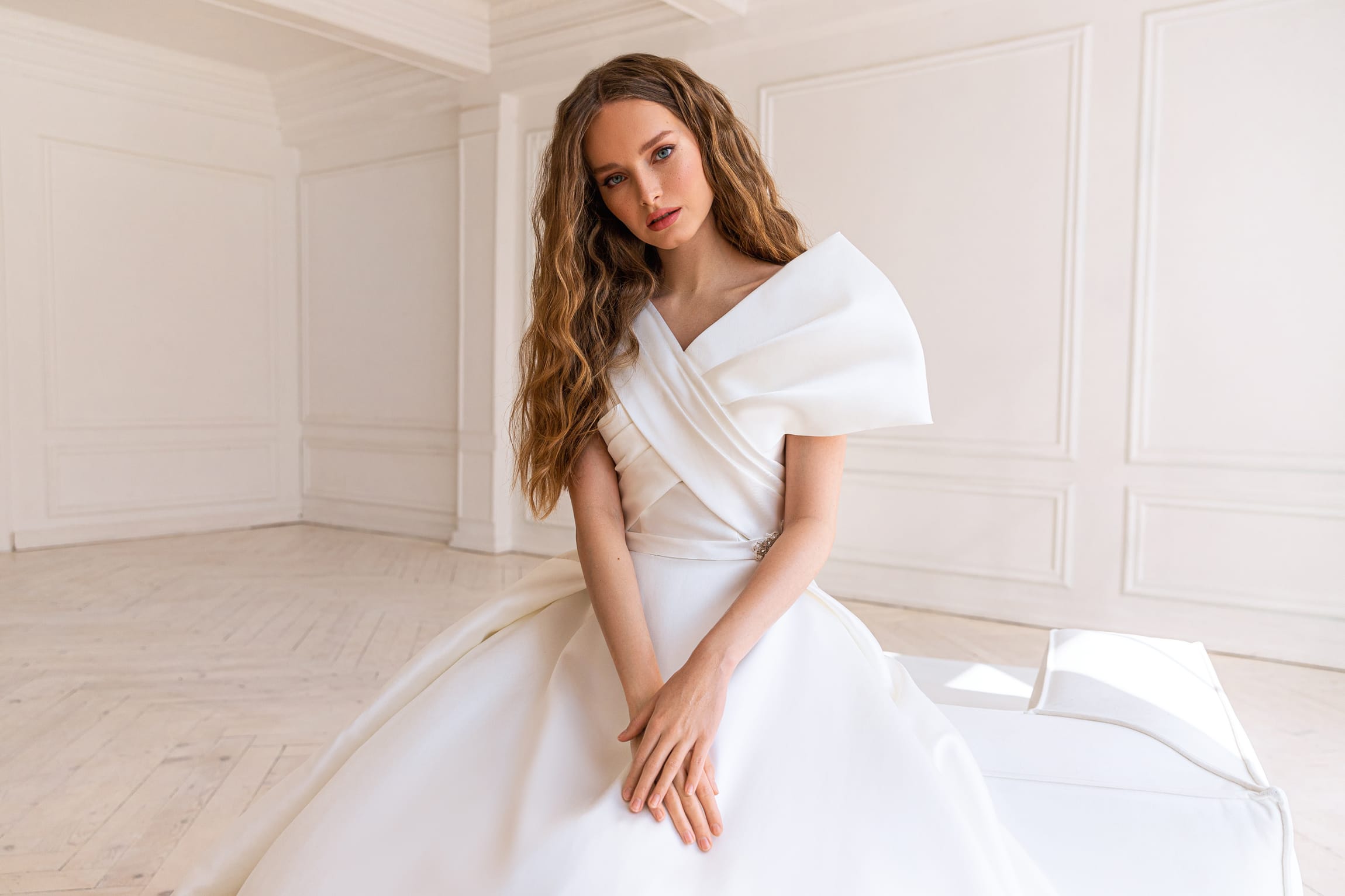 BS-039 Wedding Dress By Elena Morar