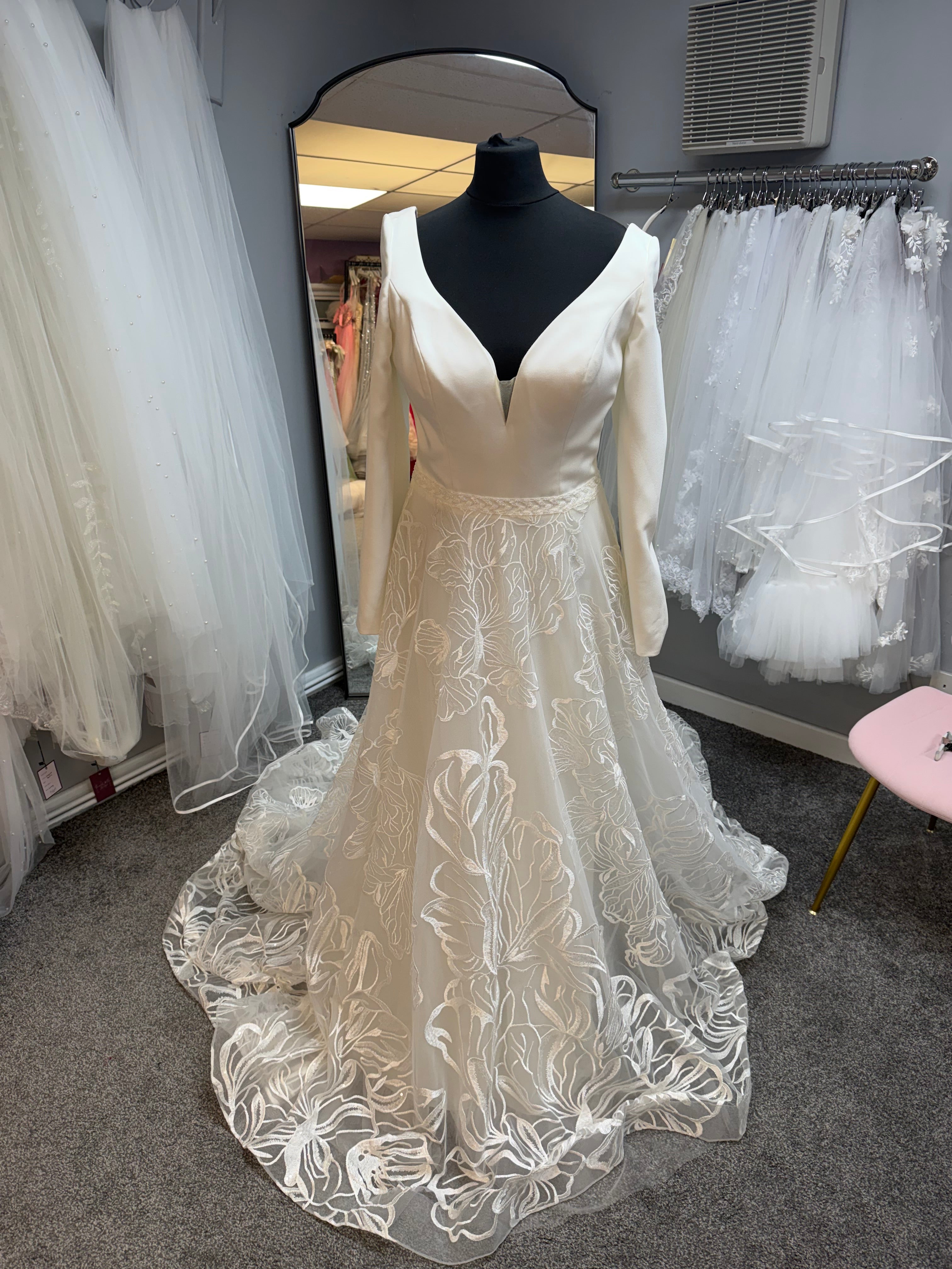 Vanya Wedding Dress By Phoenix Gowns