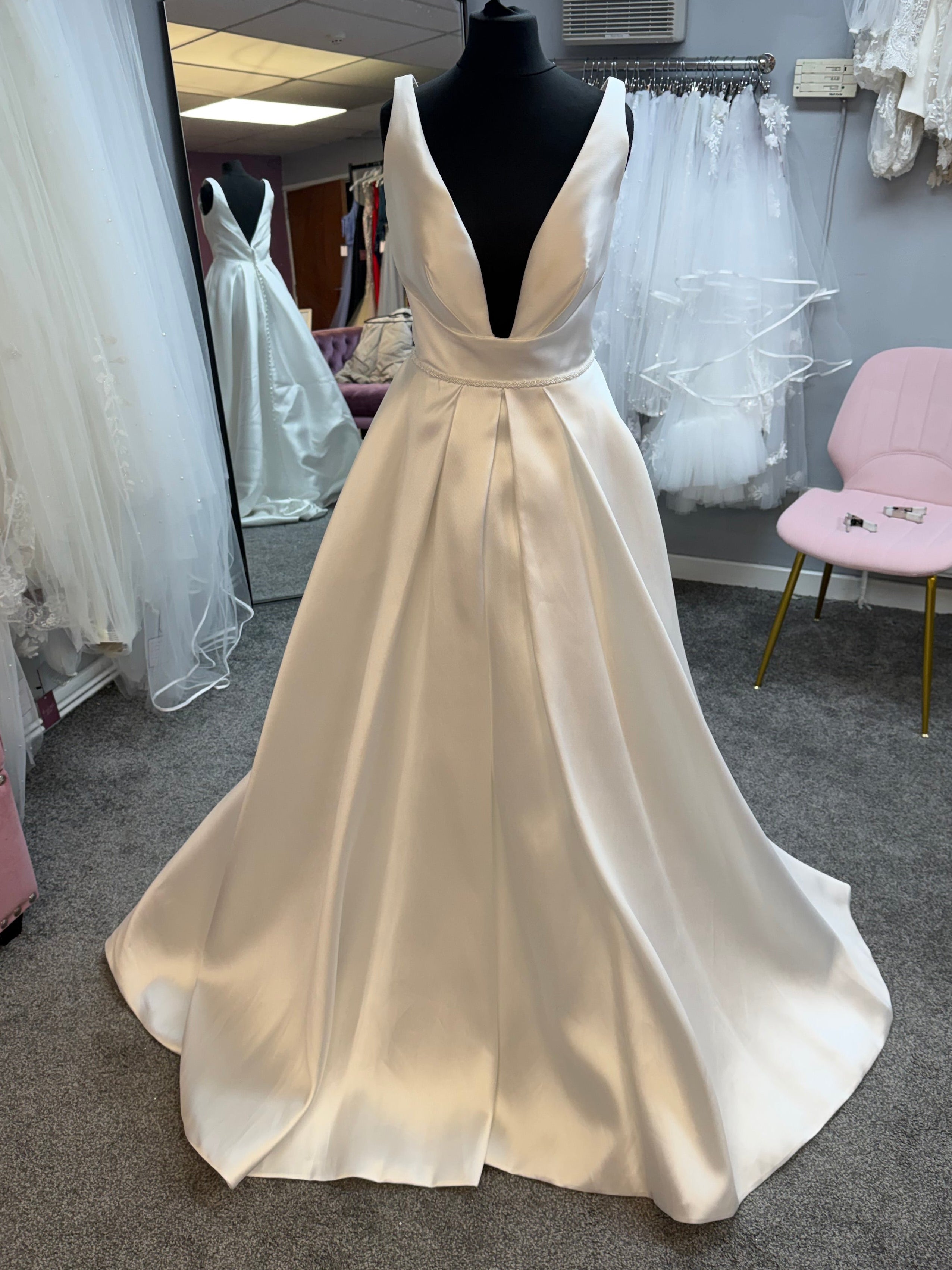 Nico Wedding Dress By phoenix Gowns