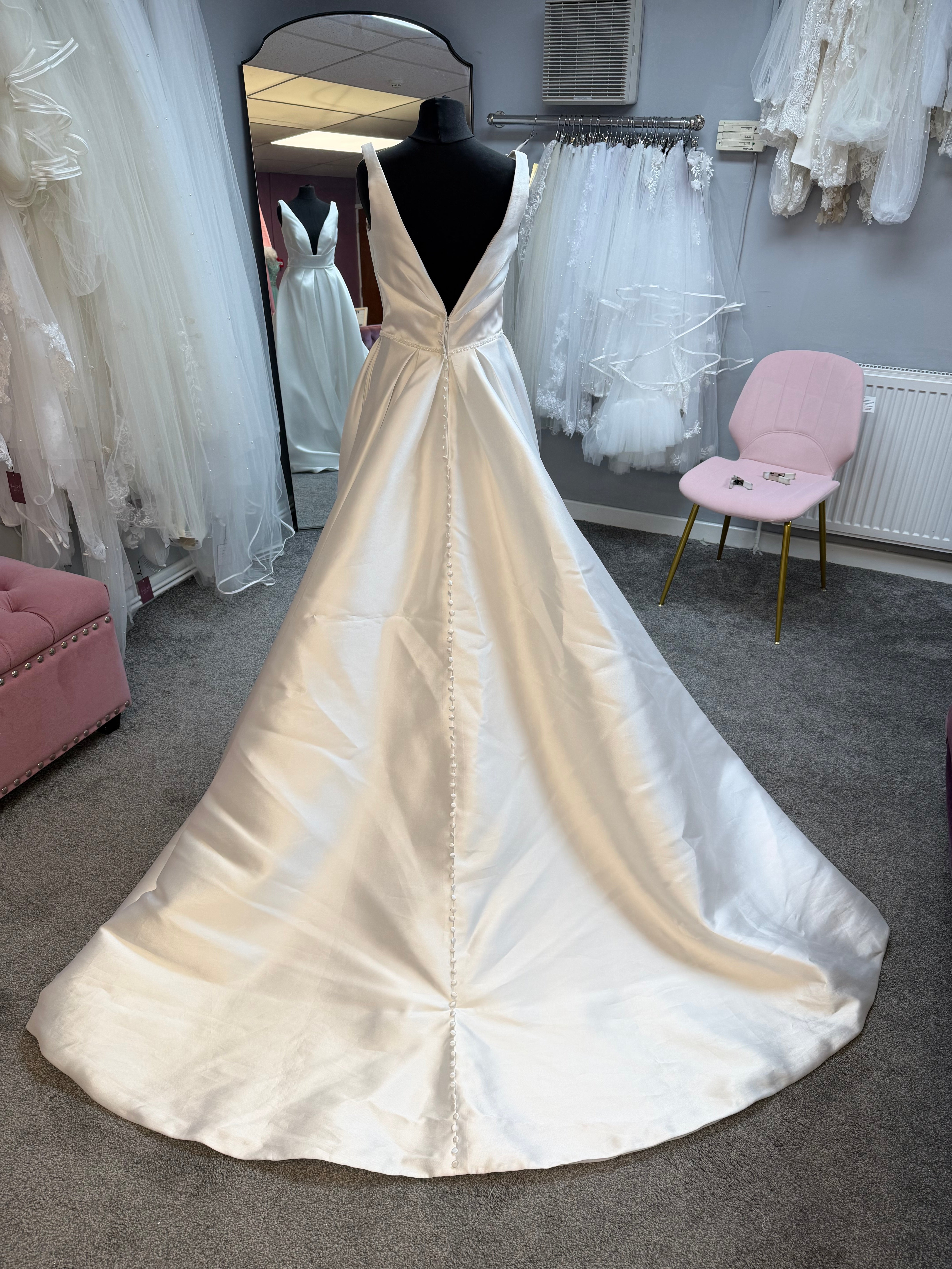 Nico Wedding Dress By phoenix Gowns