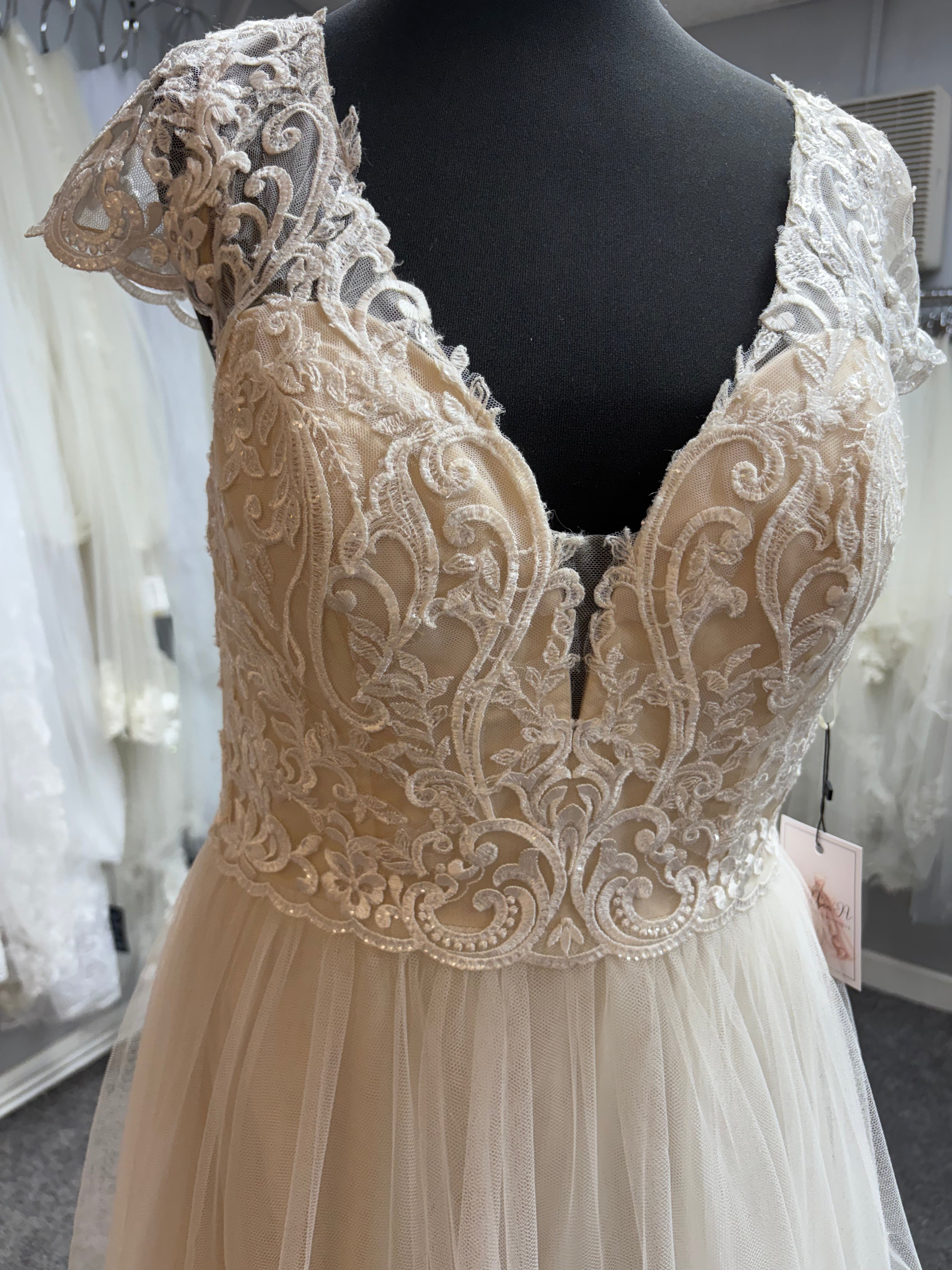  Ella Rose Tea-Length Wedding Dress