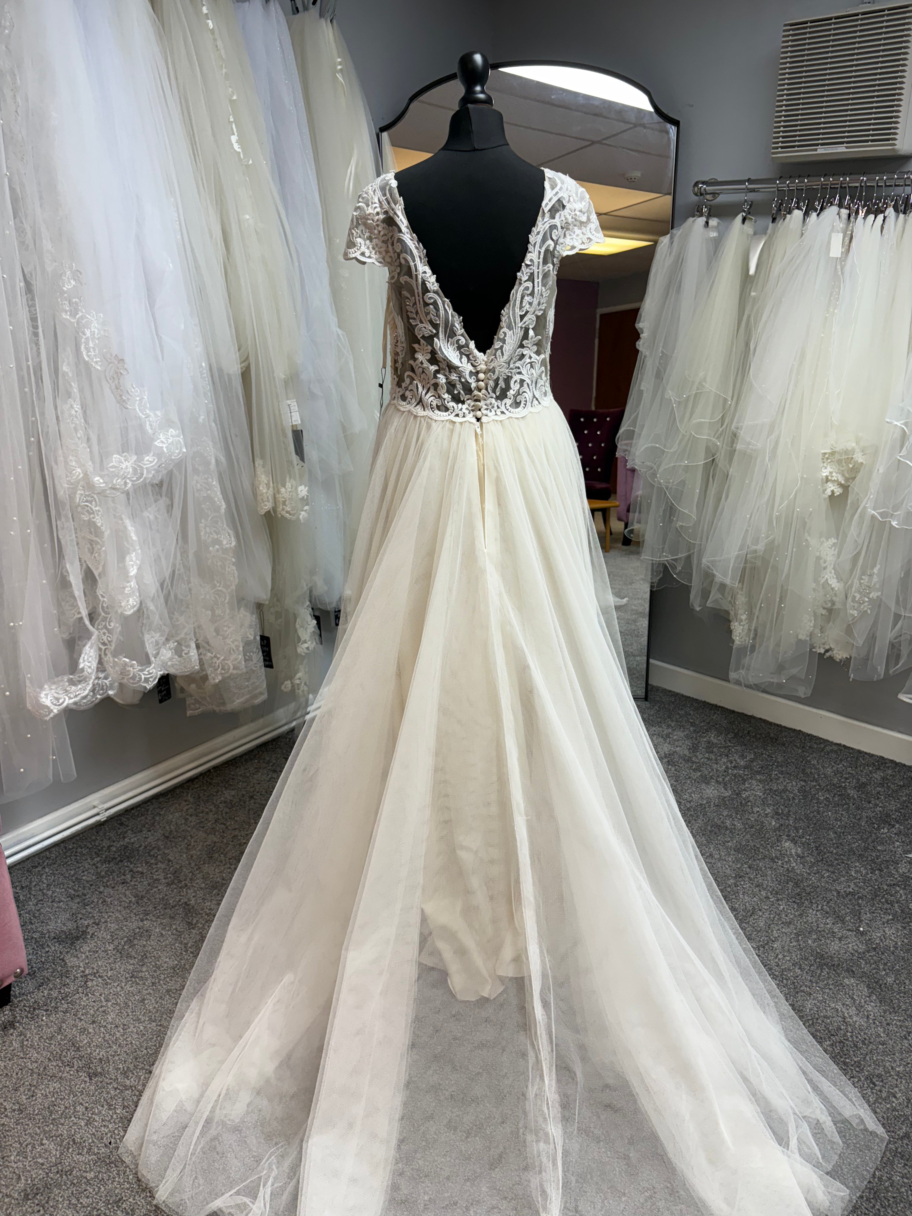  Ella Rose Tea-Length Wedding Dress