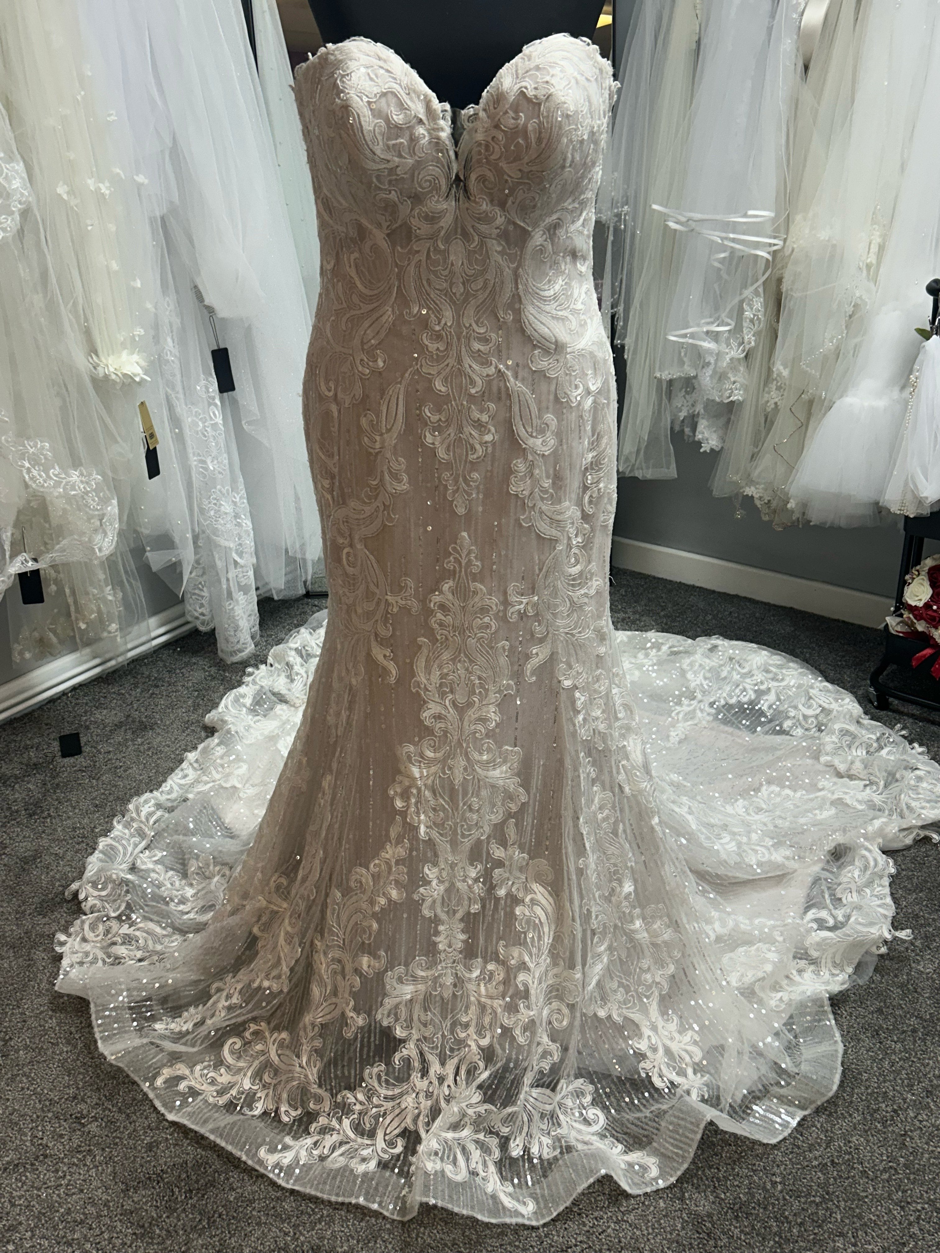 UK 8/10 Conrad By Sottero & Midgley