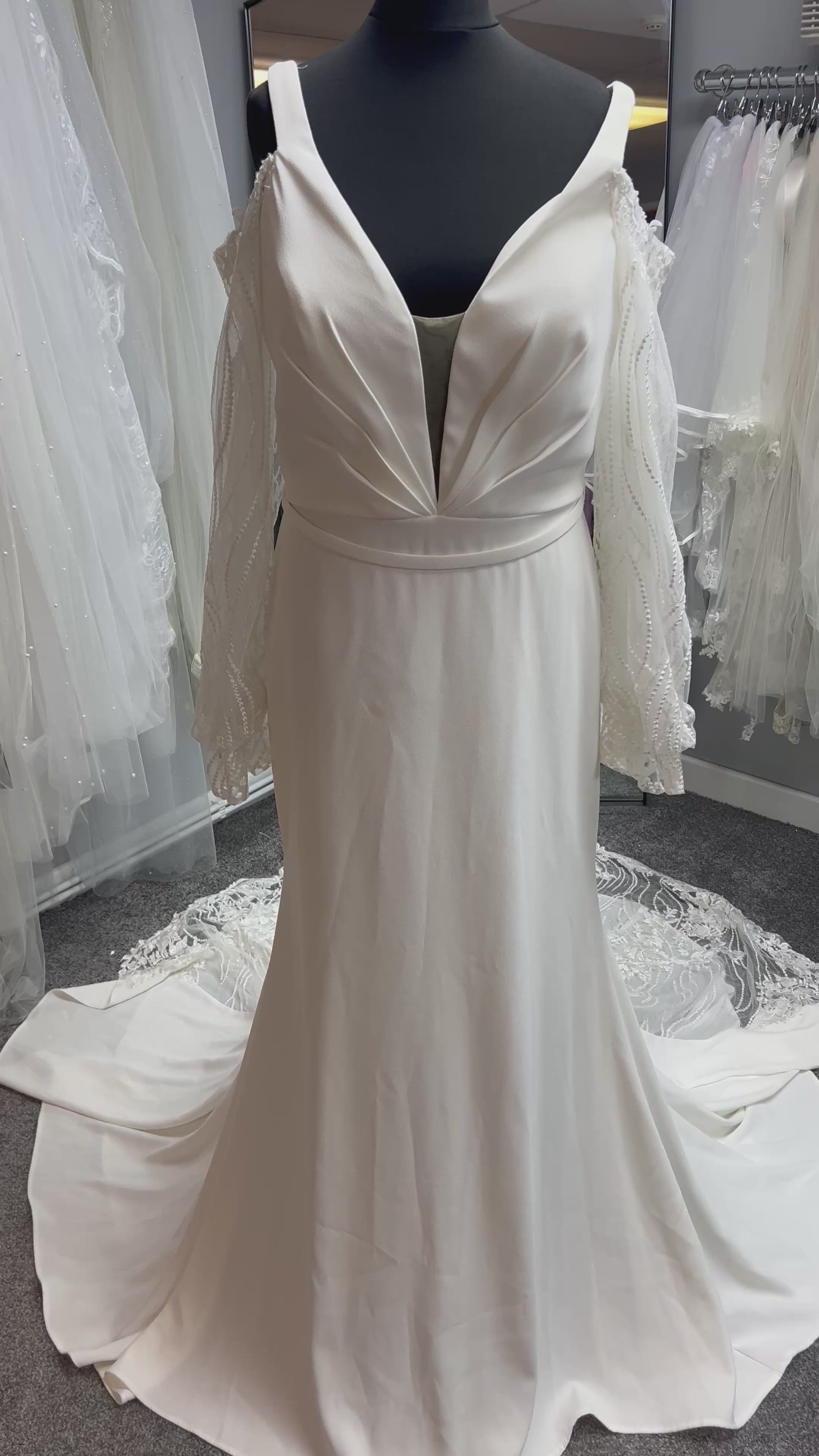 122180 Wedding Dress By Enchanting Mon Cheri