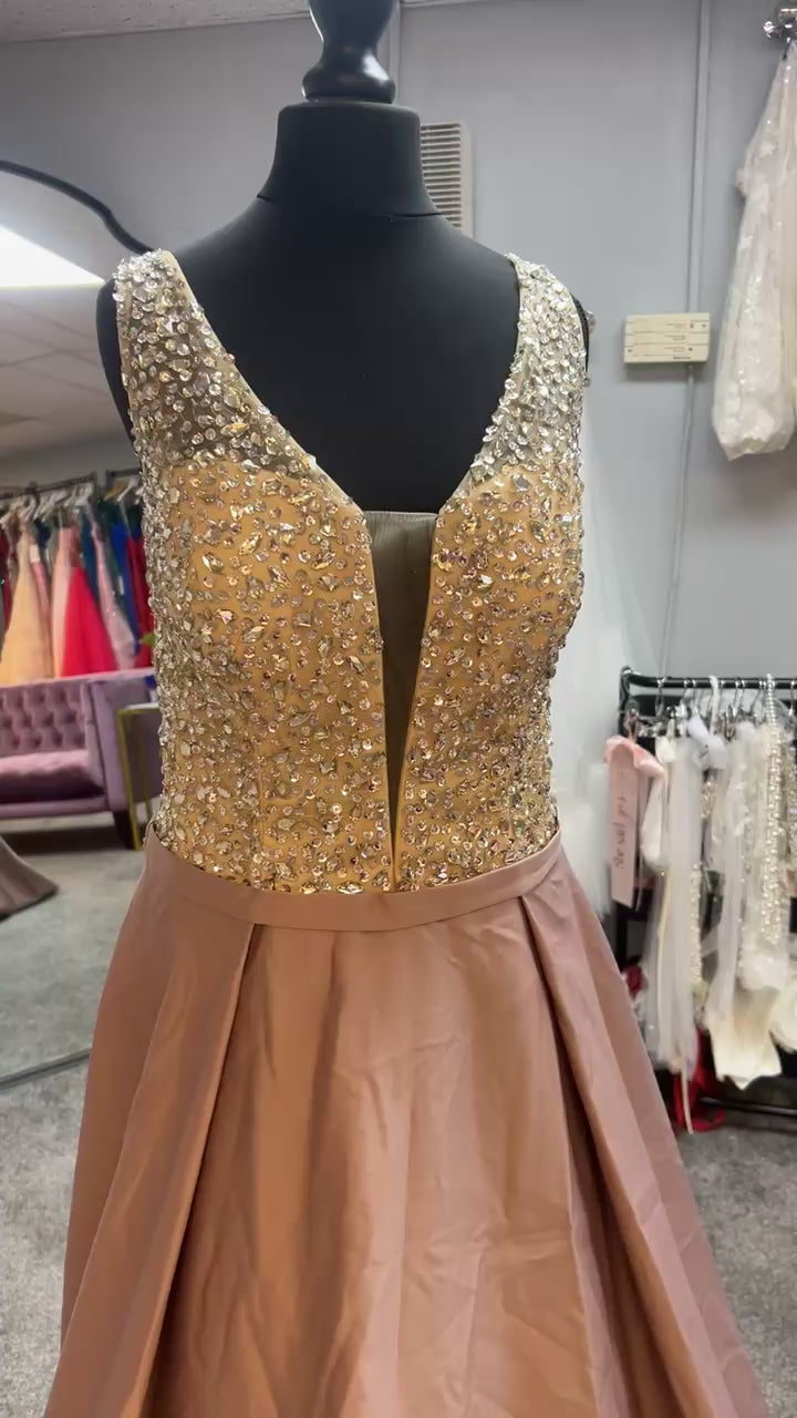 MC181334 Occasion Dress by Mascara London
