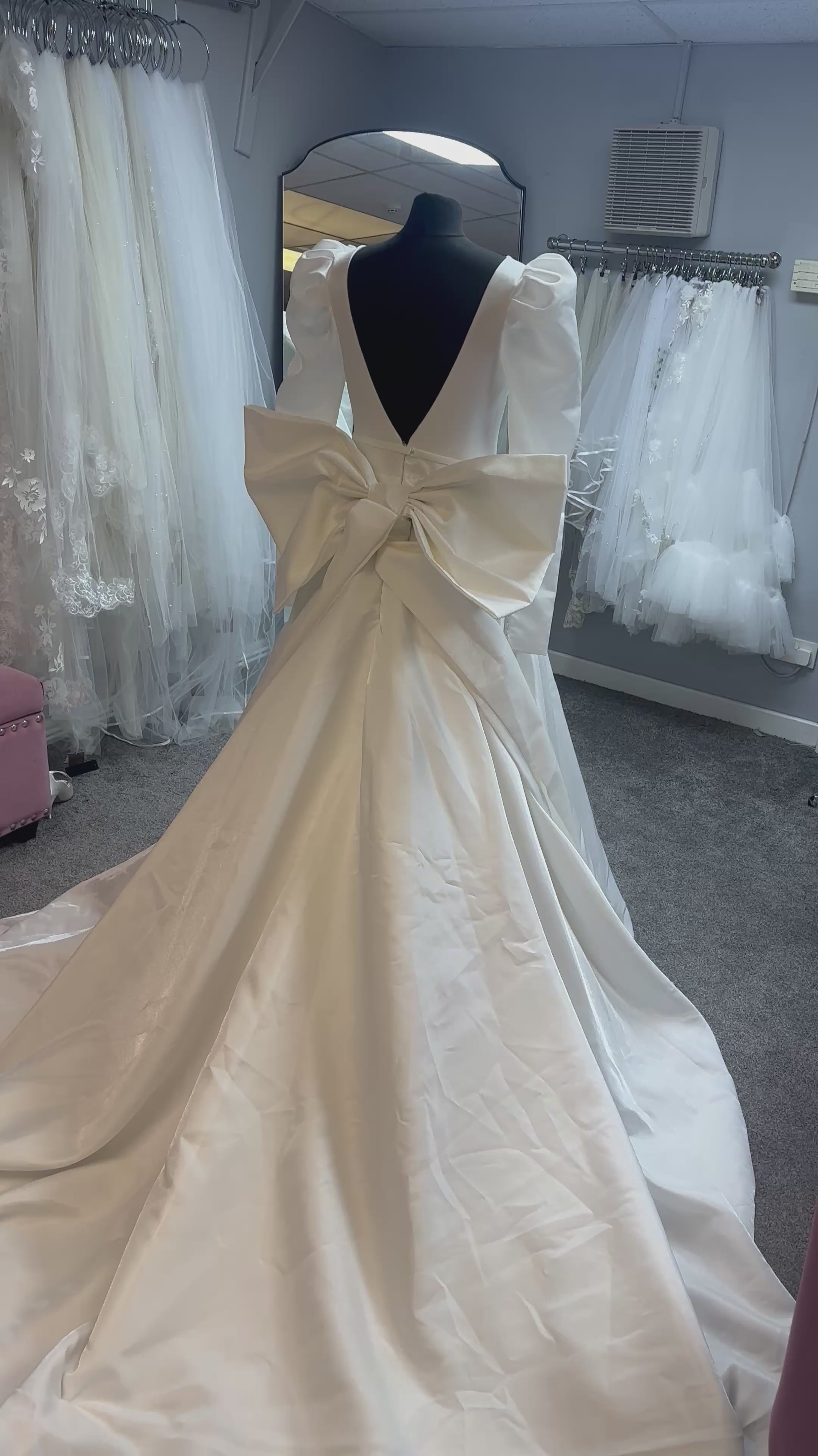 SN-009 Wedding Dress By Elena Morar