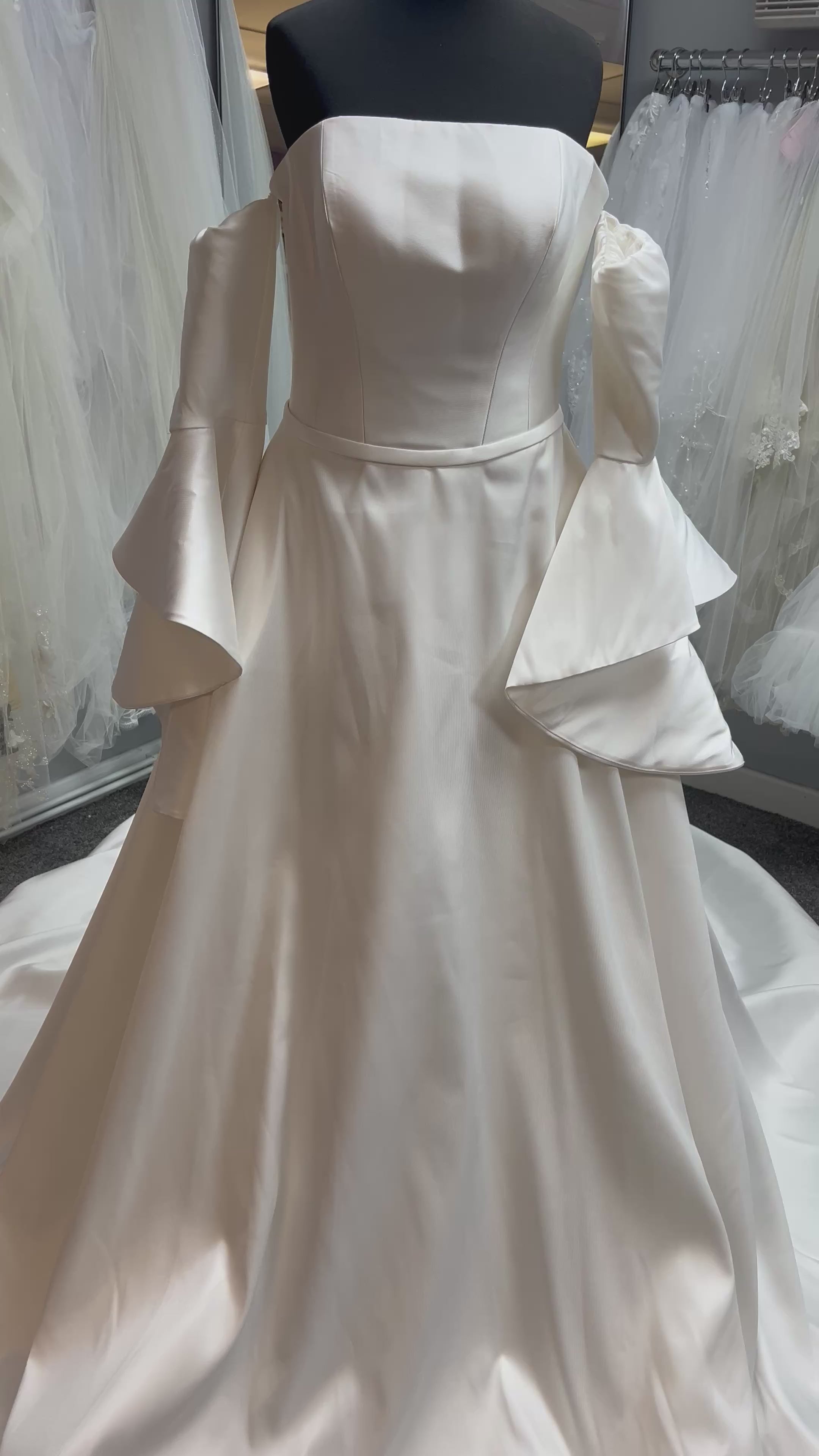 UK 6/8 Kinley By Ronald Joyce